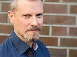 Portrait Prof. Dr. Christian Stöcker